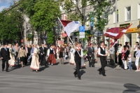 Svētku gājiens. Fotogrāfs J. Dunaiskis