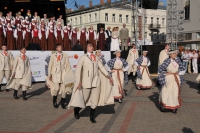 Daugavpils Universitātes studentu deju ansamblis „Laima”. Fotogrāfs J. Dunaiskis