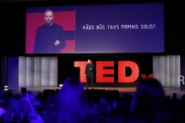 Latgales Centrālās bibliotēkas Ģimenes digitālo aktivitāšu centrā skatāma TEDxRiga 2019 tiešraide no Latvijas Nacionālās bibliotēkas