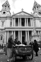 Fotoizstāde „London through lights, shadows and lines”  Latgales Centrālajā bibliotēkā