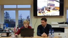 Daugavpilī topošo digicentru ģimenēm iepazina Novosibirskas bibliotekāri 