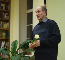 Bibliotēka aicina uz tikšanos ar dzejnieku Jevgeņiju Golubevu